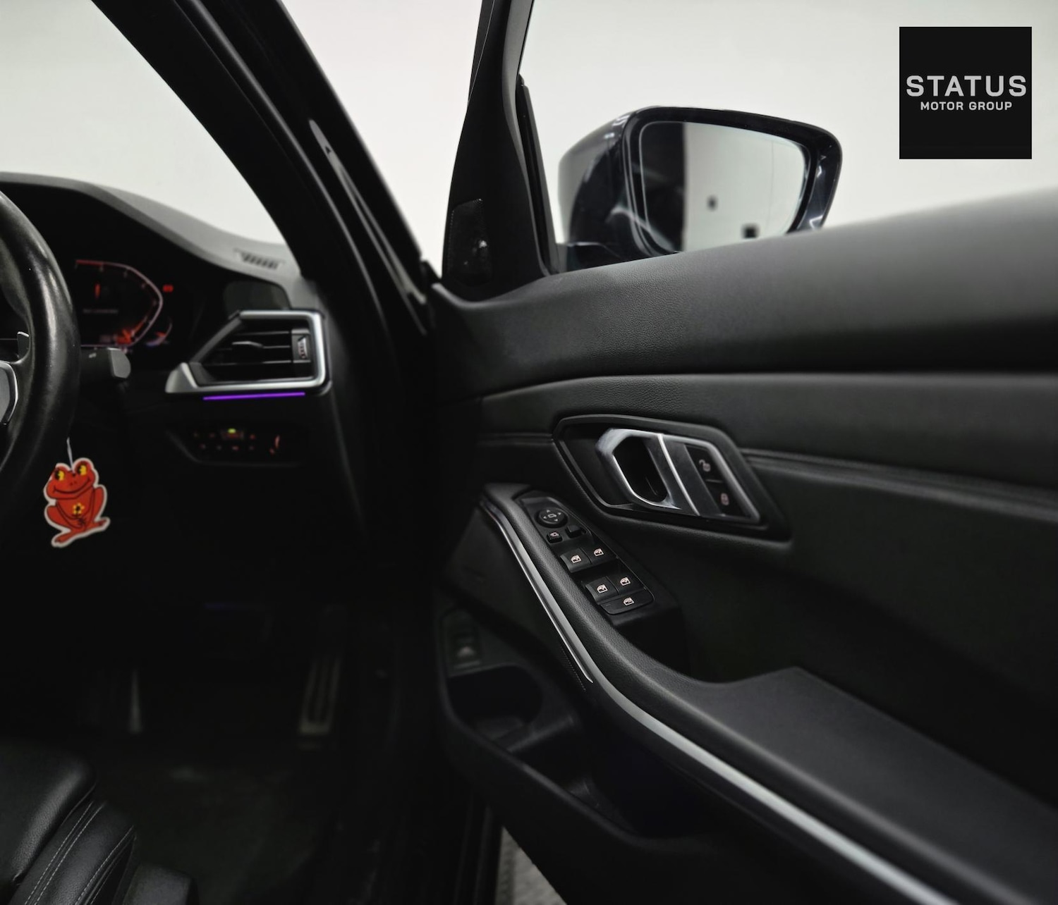 Used BMW 3 Series 2020 for sale - 76370038: Photo 13