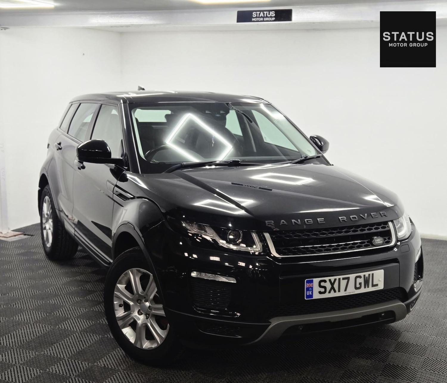 Used Land Rover Range Rover Evoque 2017 for sale - 76348683: Photo 3