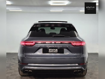 Used Porsche Cayenne 2018 for sale - 78554398: Photo