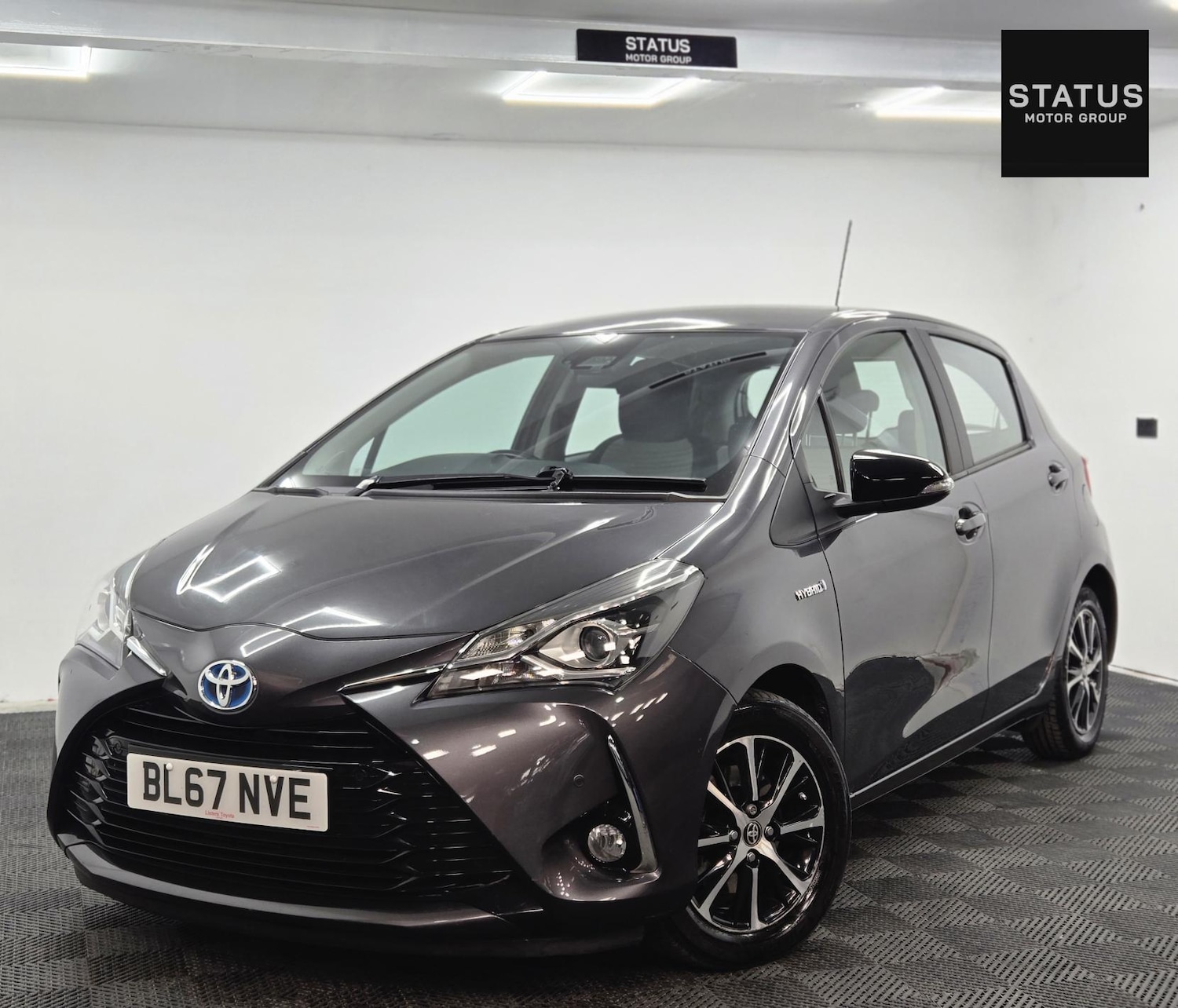 Used Toyota Yaris 2017 for sale - 76038261: Photo 4