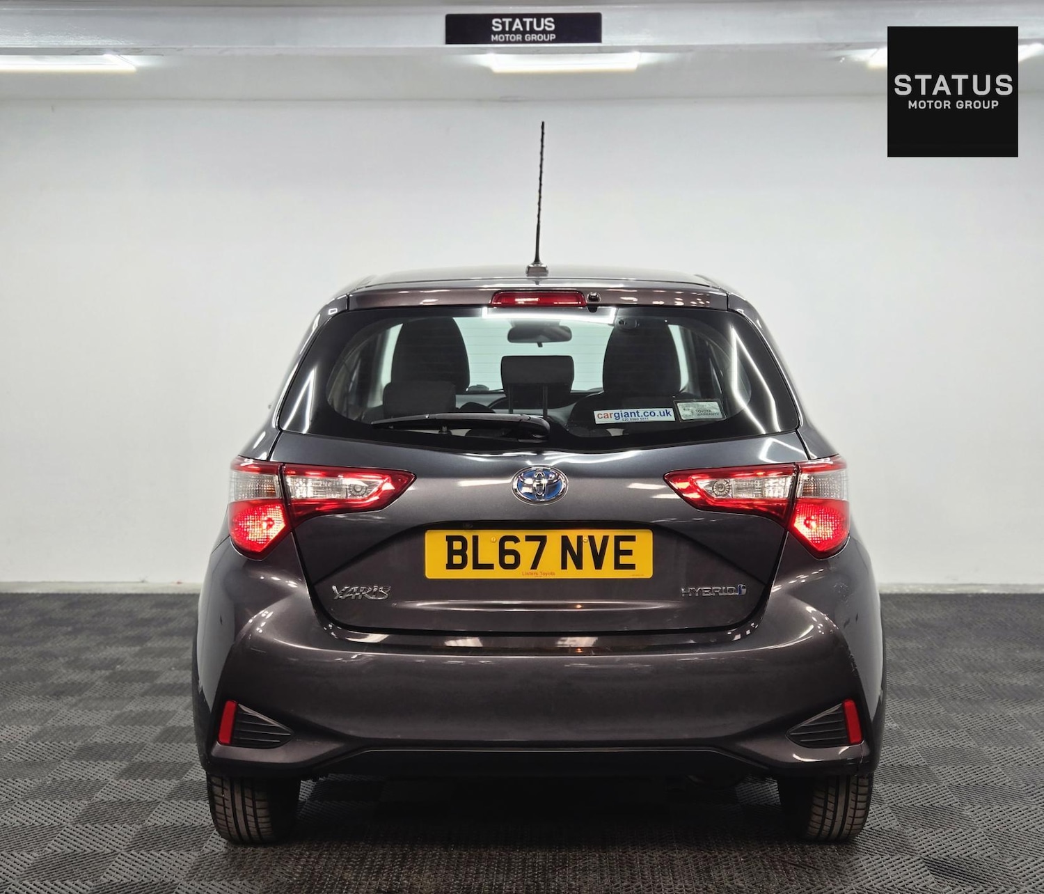 Used Toyota Yaris 2017 for sale - 76038261: Photo 9