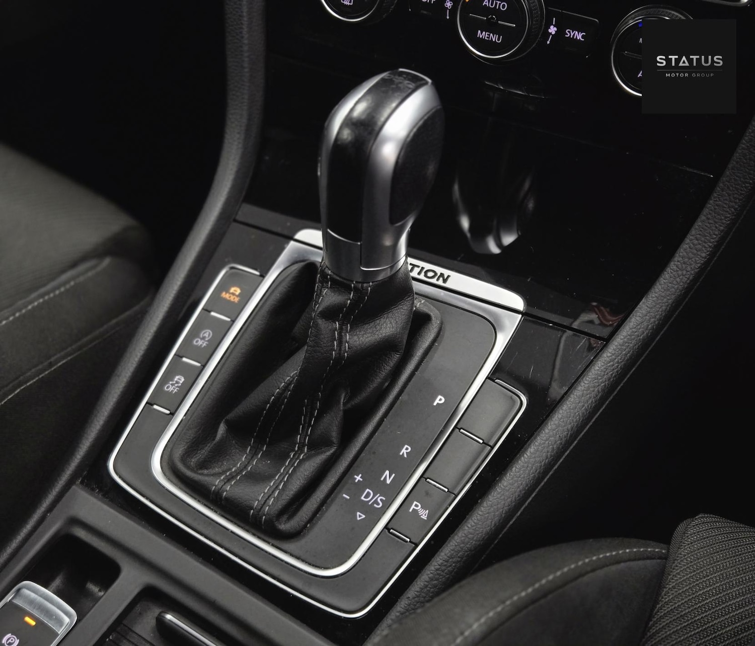 Used Volkswagen Golf 2018 for sale - 77837377: Photo 19