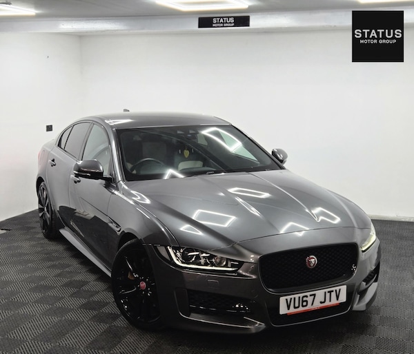 Used Jaguar XE 2017 for sale - 76151061: Photo 3