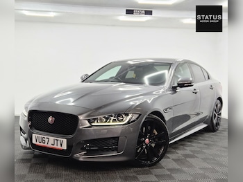 Used Jaguar XE 2017 for sale - 76151061: Photo 4