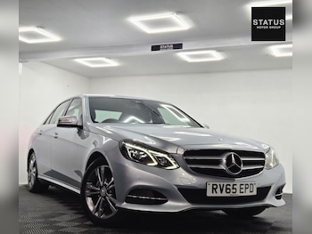 Used Mercedes-Benz E Class 2015 for sale - 76104881: Photo 3