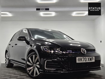 Used Volkswagen Golf 2020 for sale - 74857162: Photo