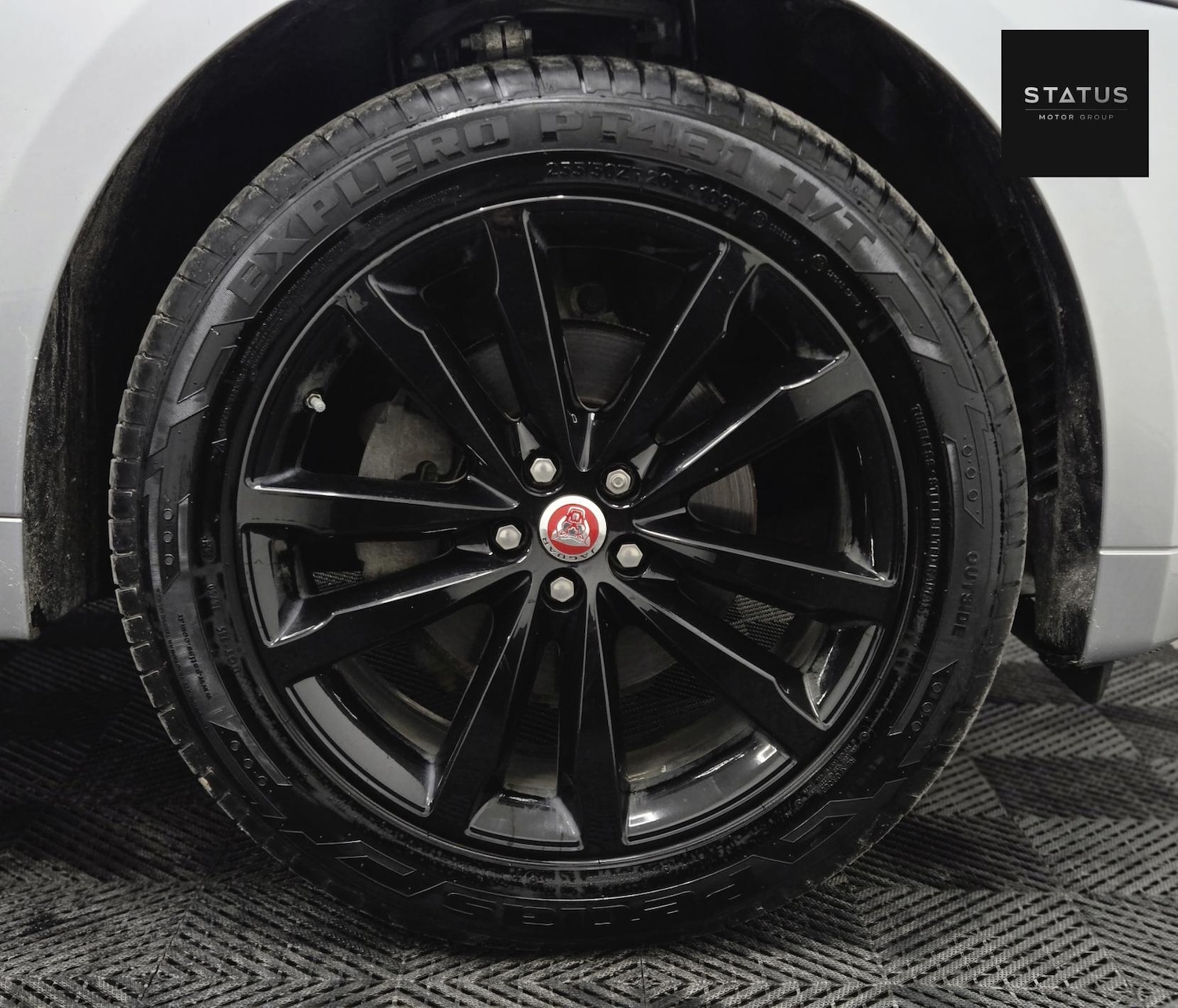 Used Jaguar F-Pace 2019 for sale - 77274448: Photo 12