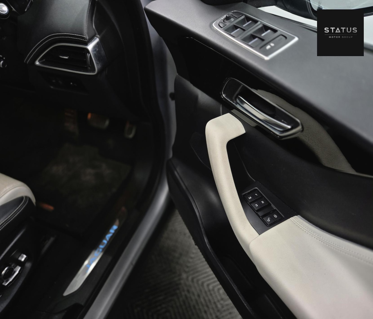 Used Jaguar F-Pace 2019 for sale - 77274448: Photo 17