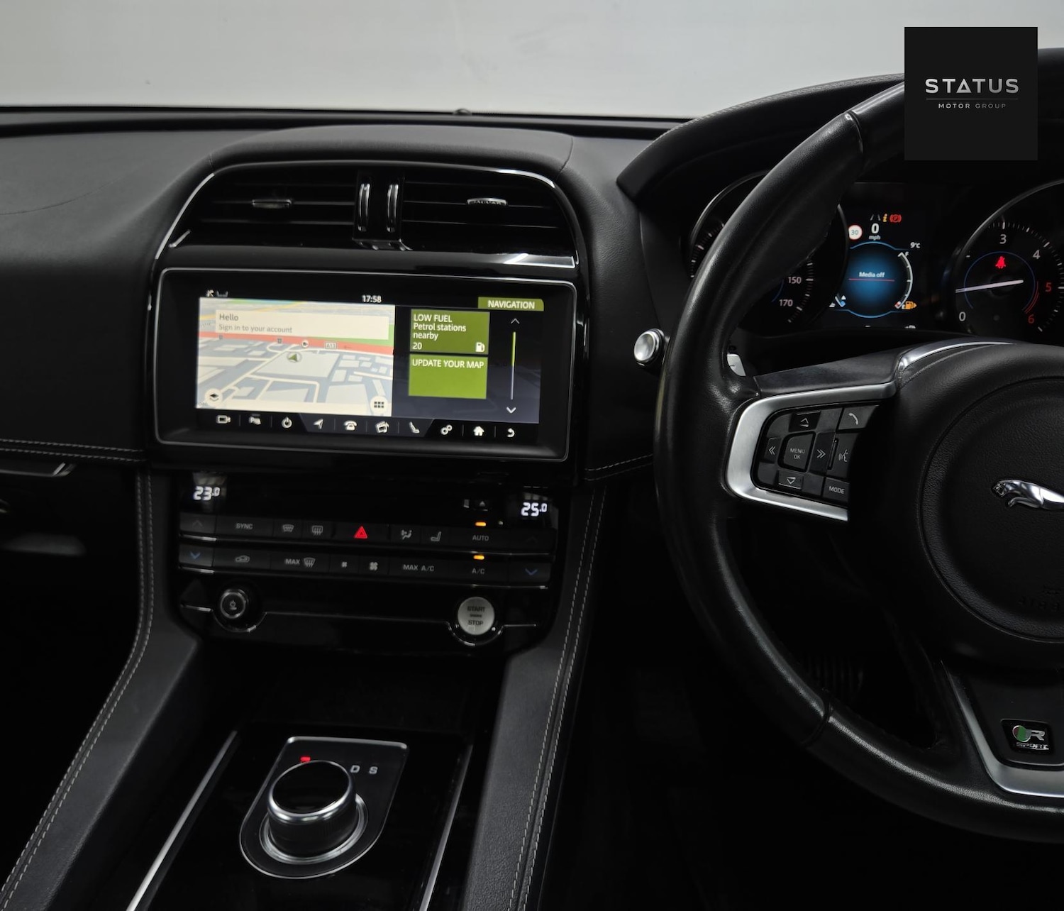 Used Jaguar F-Pace 2019 for sale - 77274448: Photo 22