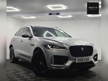 Used Jaguar F-Pace 2019 for sale - 77274448: Photo