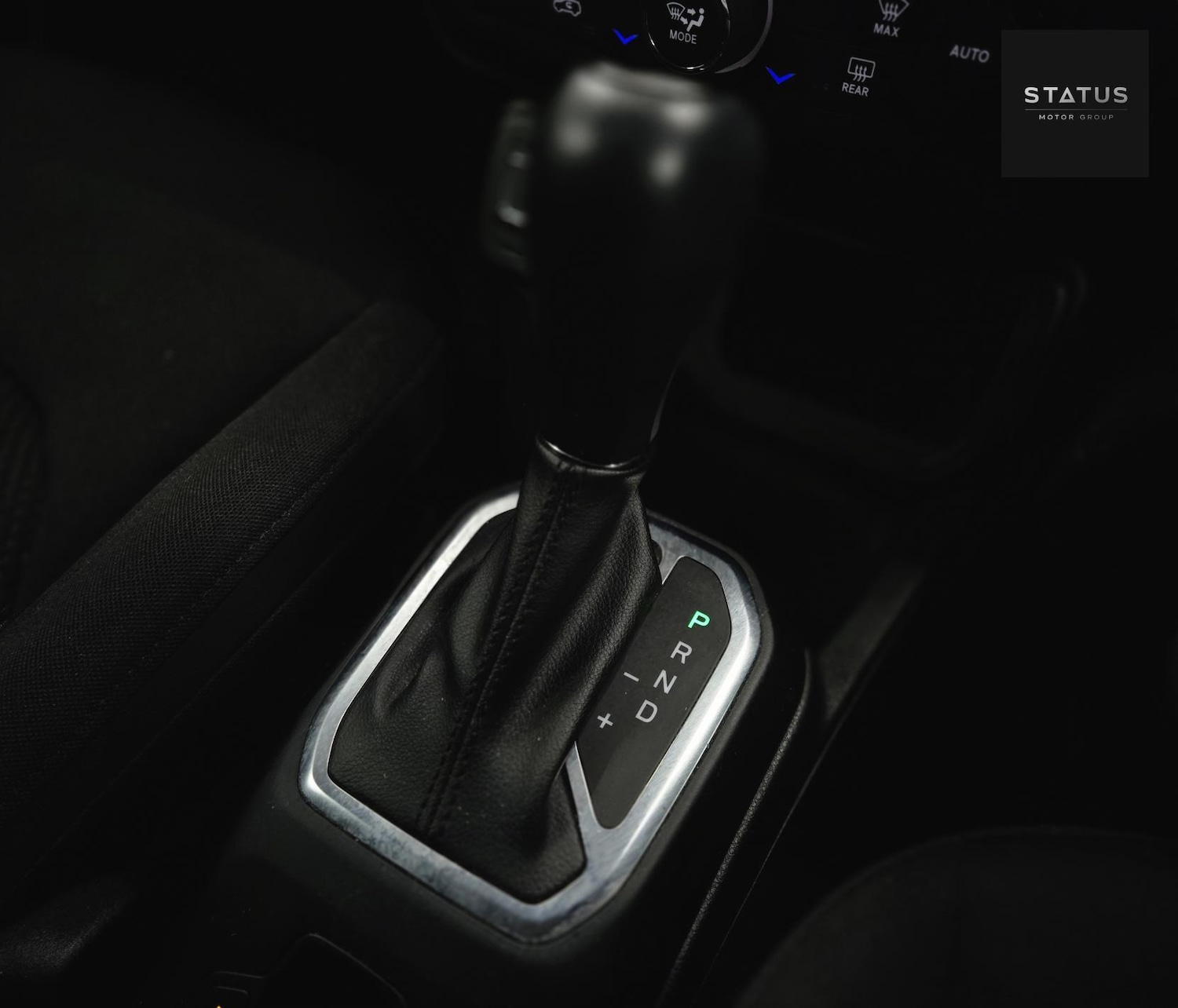 Used Jeep Renegade 2020 for sale - 76603324: Photo 30