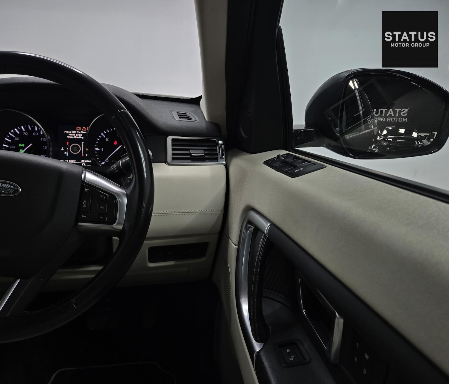 Used Land Rover Discovery Sport 2016 for sale - 76101454: Photo 15