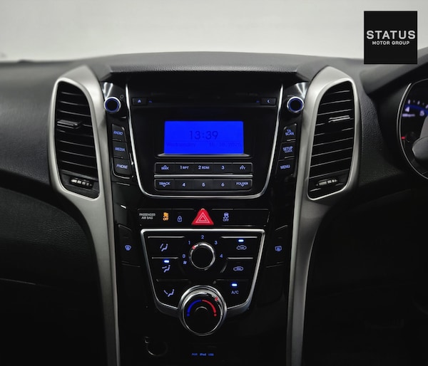 Used Hyundai i30 2015 for sale - 76279214: Photo 18
