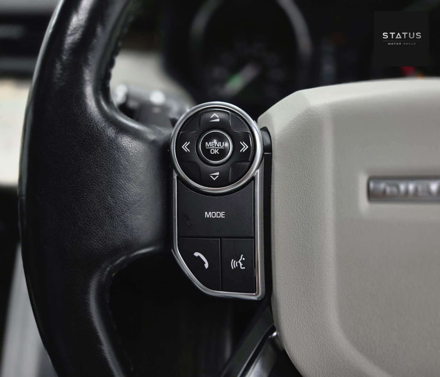 Used Land Rover Discovery 2017 for sale - 76925330: Photo 24