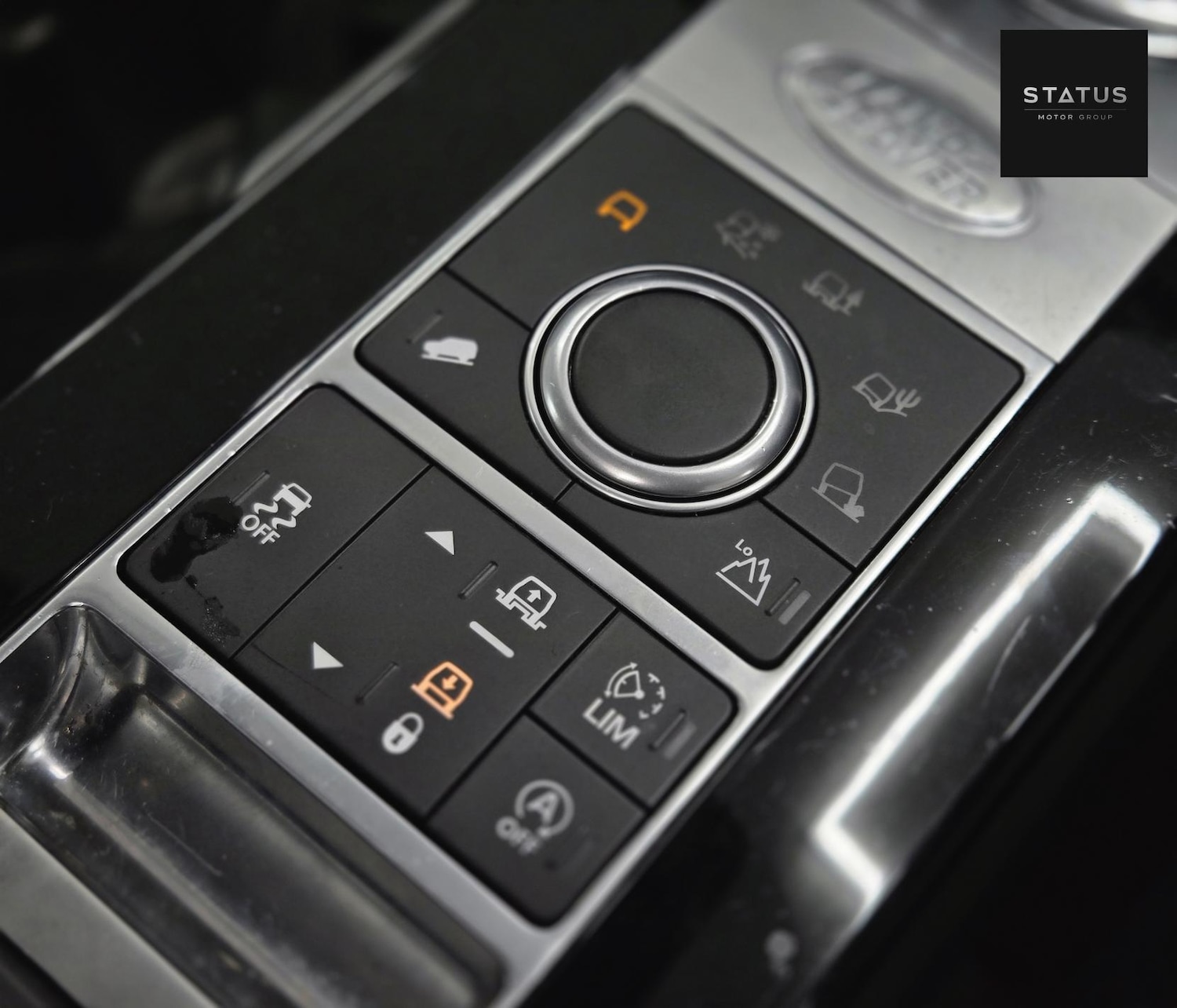 Used Land Rover Discovery 2017 for sale - 76925330: Photo 31