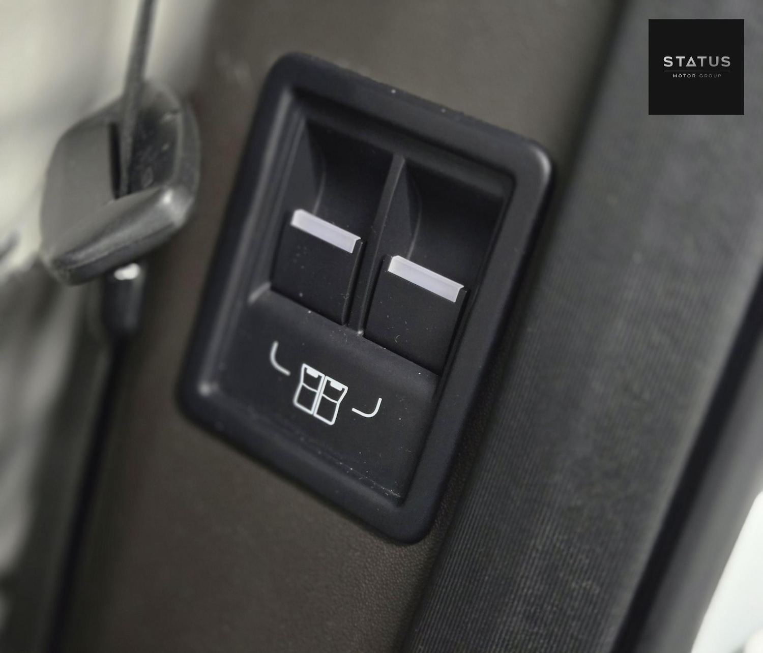 Used Land Rover Discovery 2017 for sale - 76925330: Photo 34