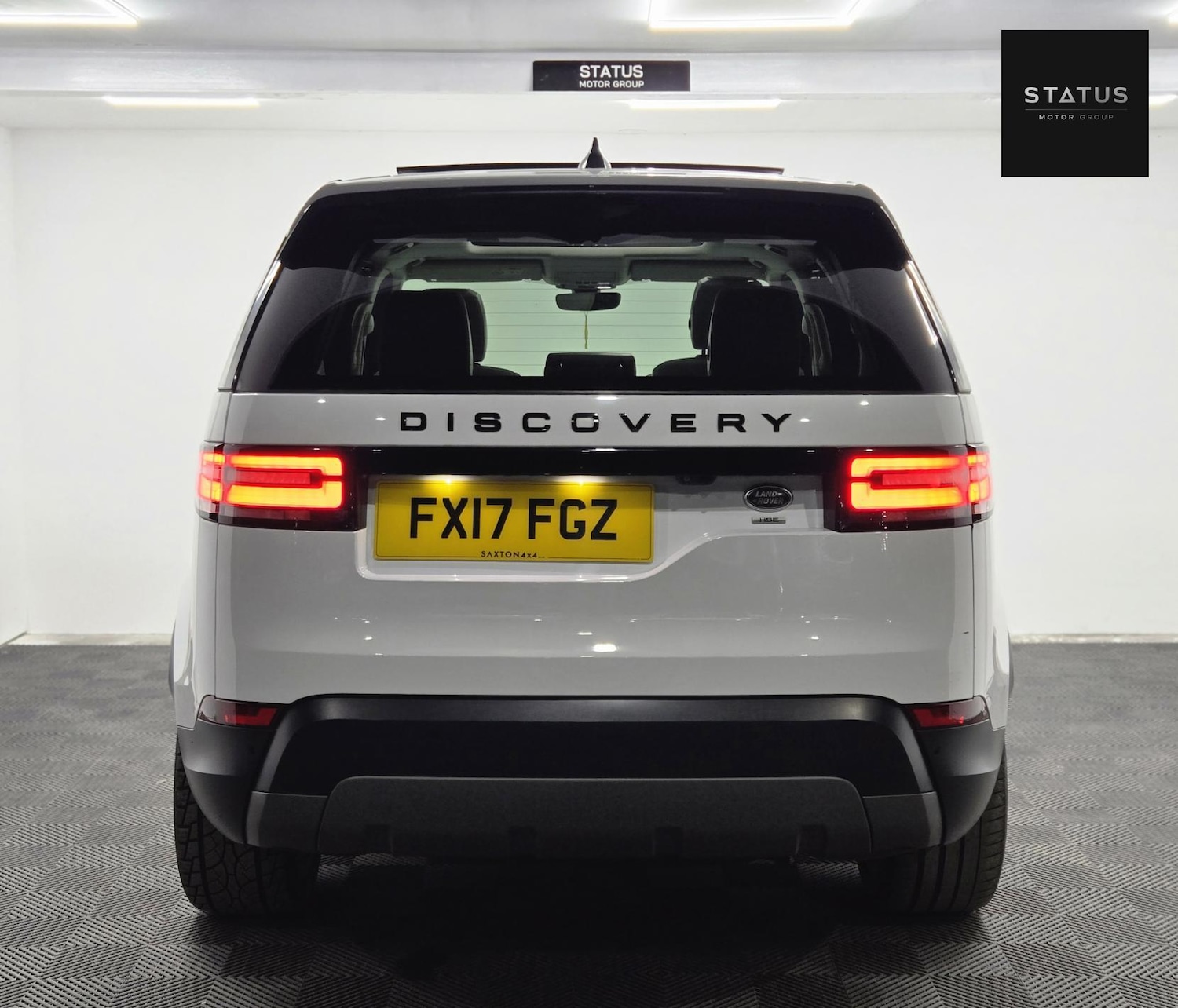 Used Land Rover Discovery 2017 for sale - 76925330: Photo 9