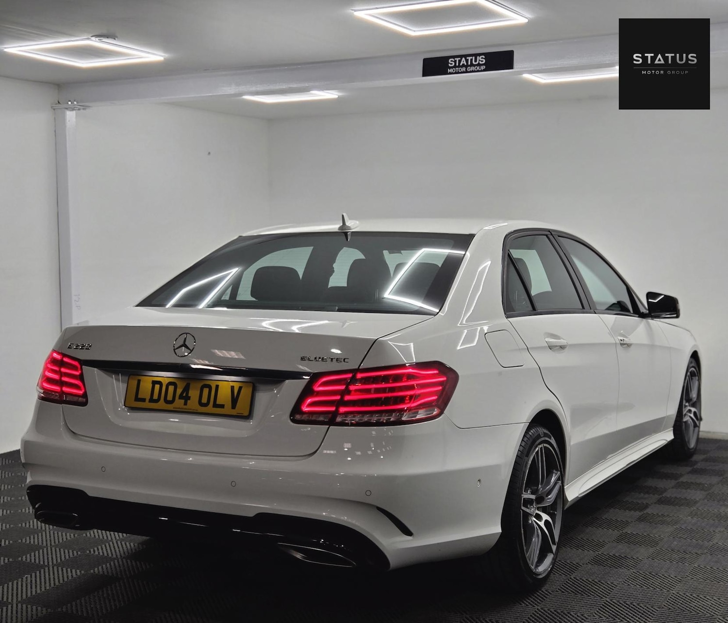 Used Mercedes-Benz E Class 2015 for sale - 76741832: Photo 10