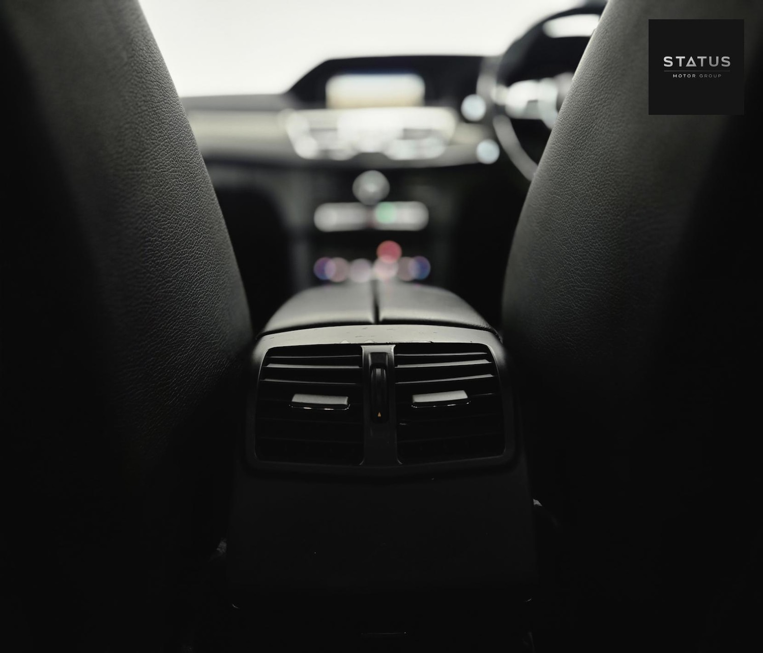 Used Mercedes-Benz E Class 2015 for sale - 76741832: Photo 28