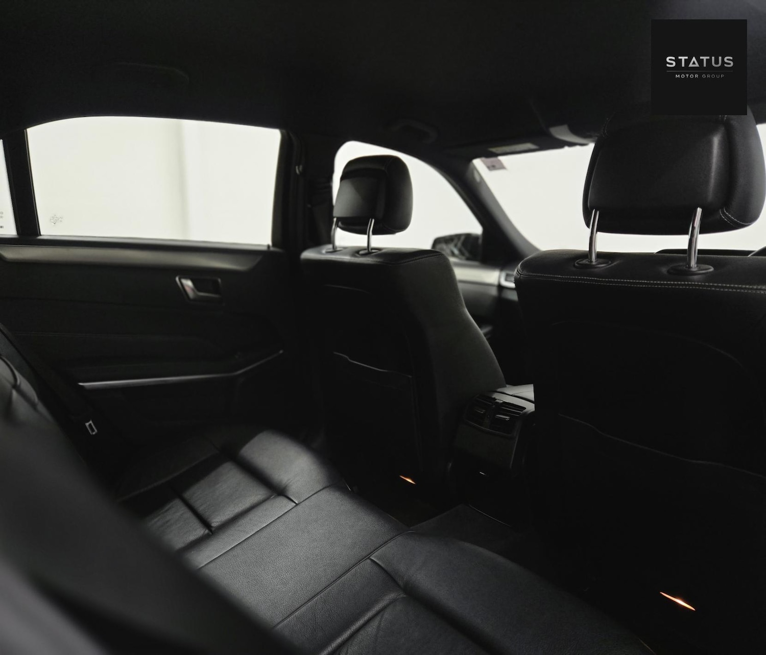 Used Mercedes-Benz E Class 2015 for sale - 76741832: Photo 31