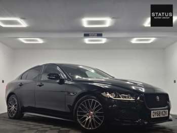 Used Jaguar XE 2018 for sale - 75152647: Photo