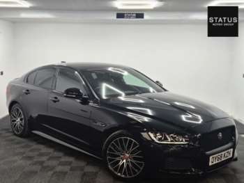Used Jaguar XE 2018 for sale - 75152647: Photo