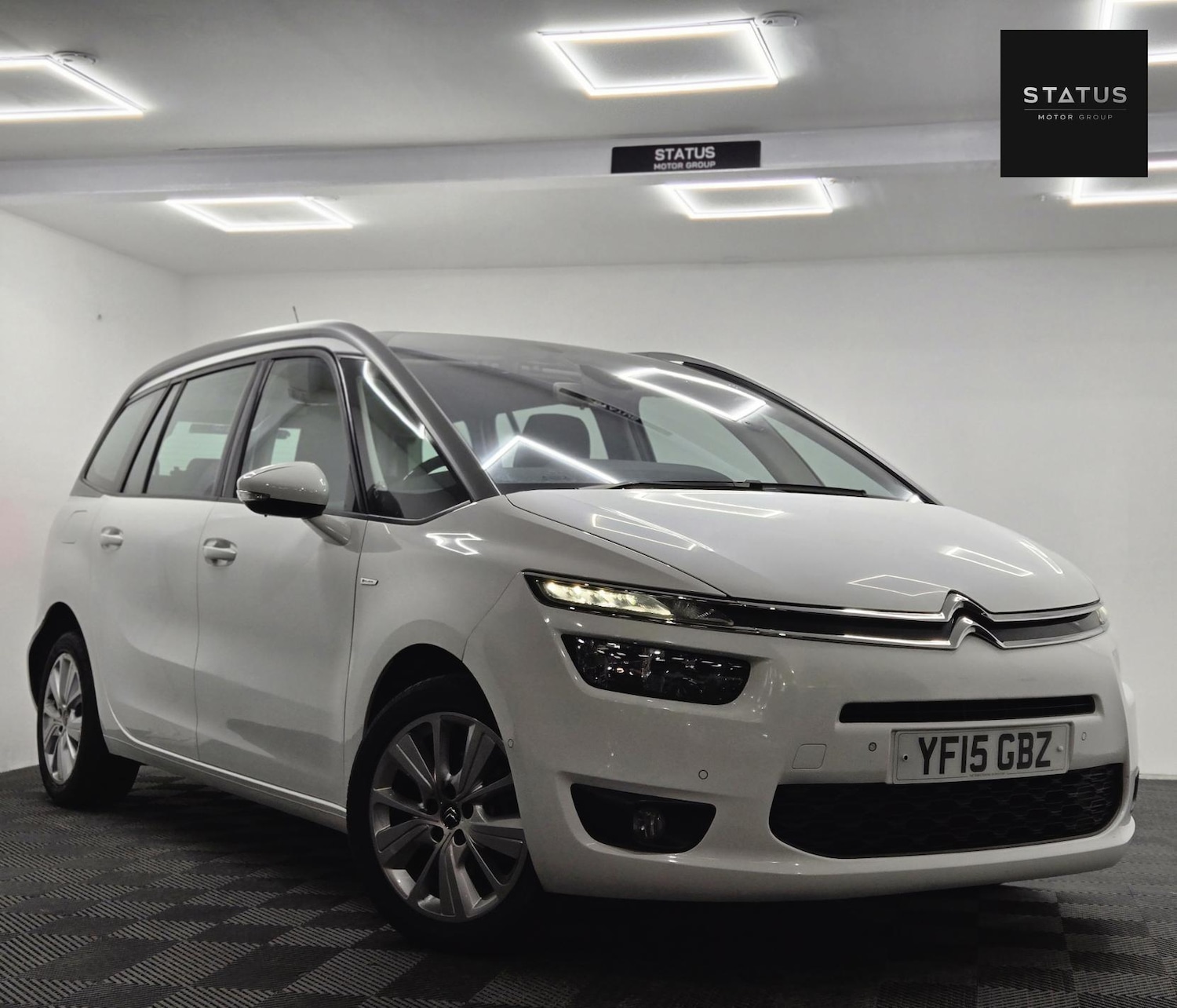 Used Citroen C4 Grand Picasso 2015 for sale - 76471810: Photo 2