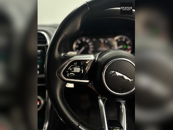 Used Jaguar XE 2019 for sale - 78390943: Photo