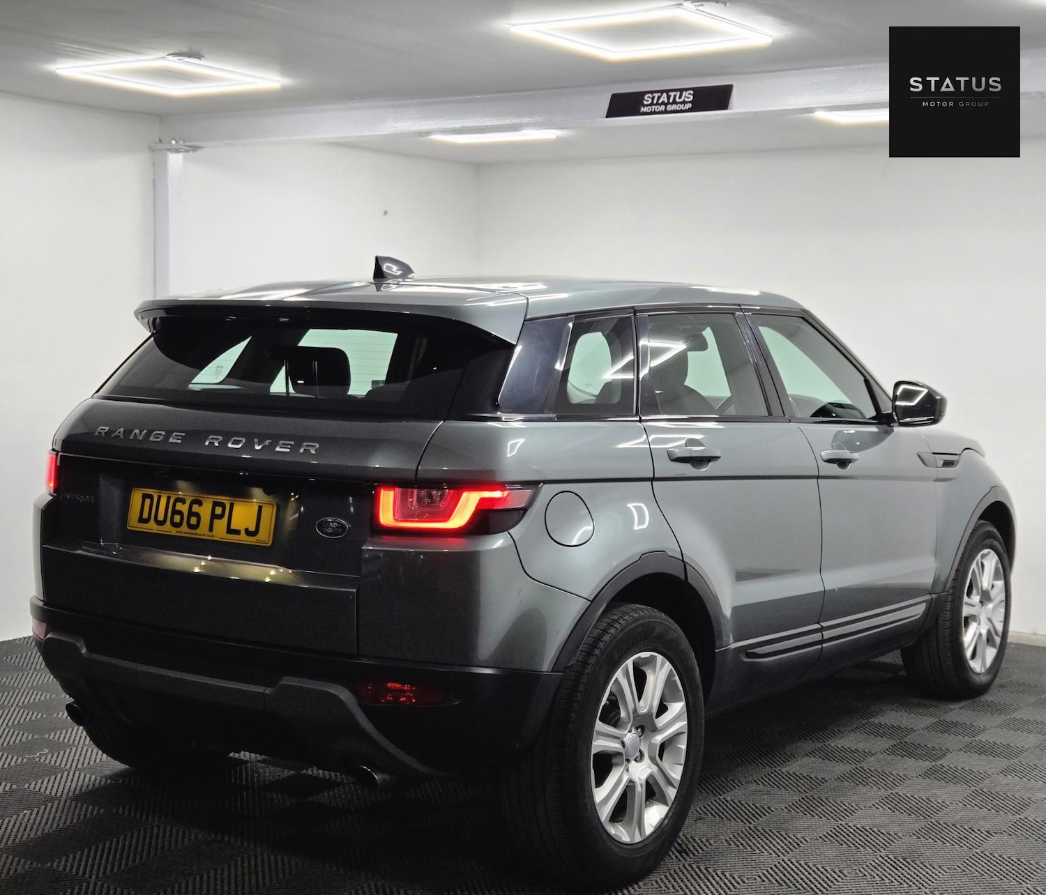 Used Land Rover Range Rover Evoque 2016 for sale - 76714080: Photo 8