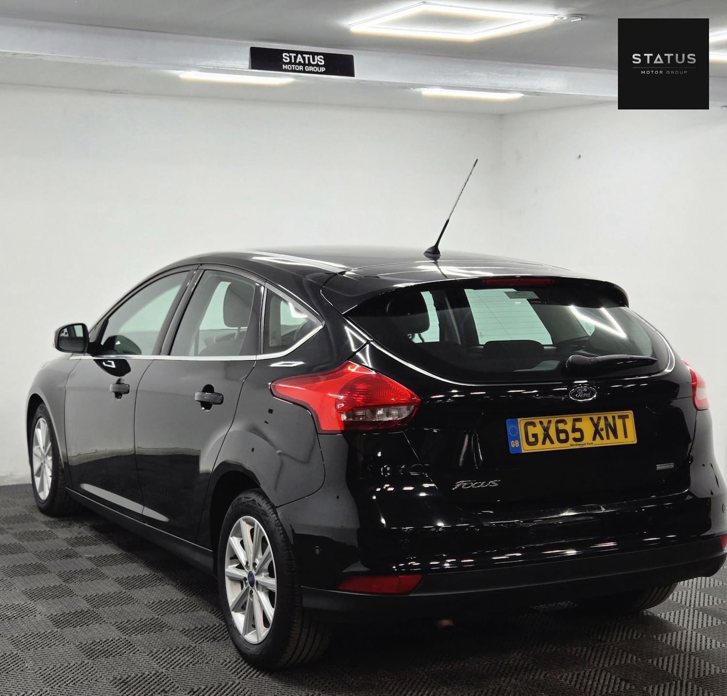 Used Ford Focus 2015 for sale - 76643858: Photo 4