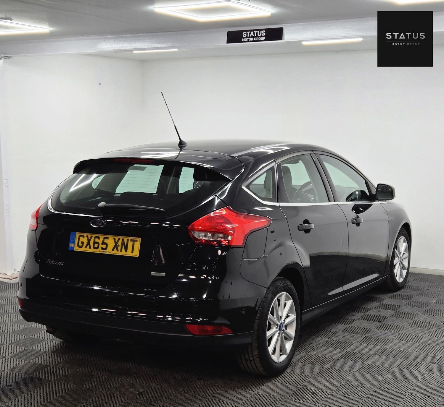 Used Ford Focus 2015 for sale - 76643858: Photo 5