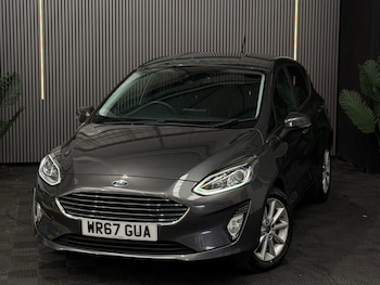 Used Ford Fiesta 2017 for sale - 79484964: Photo