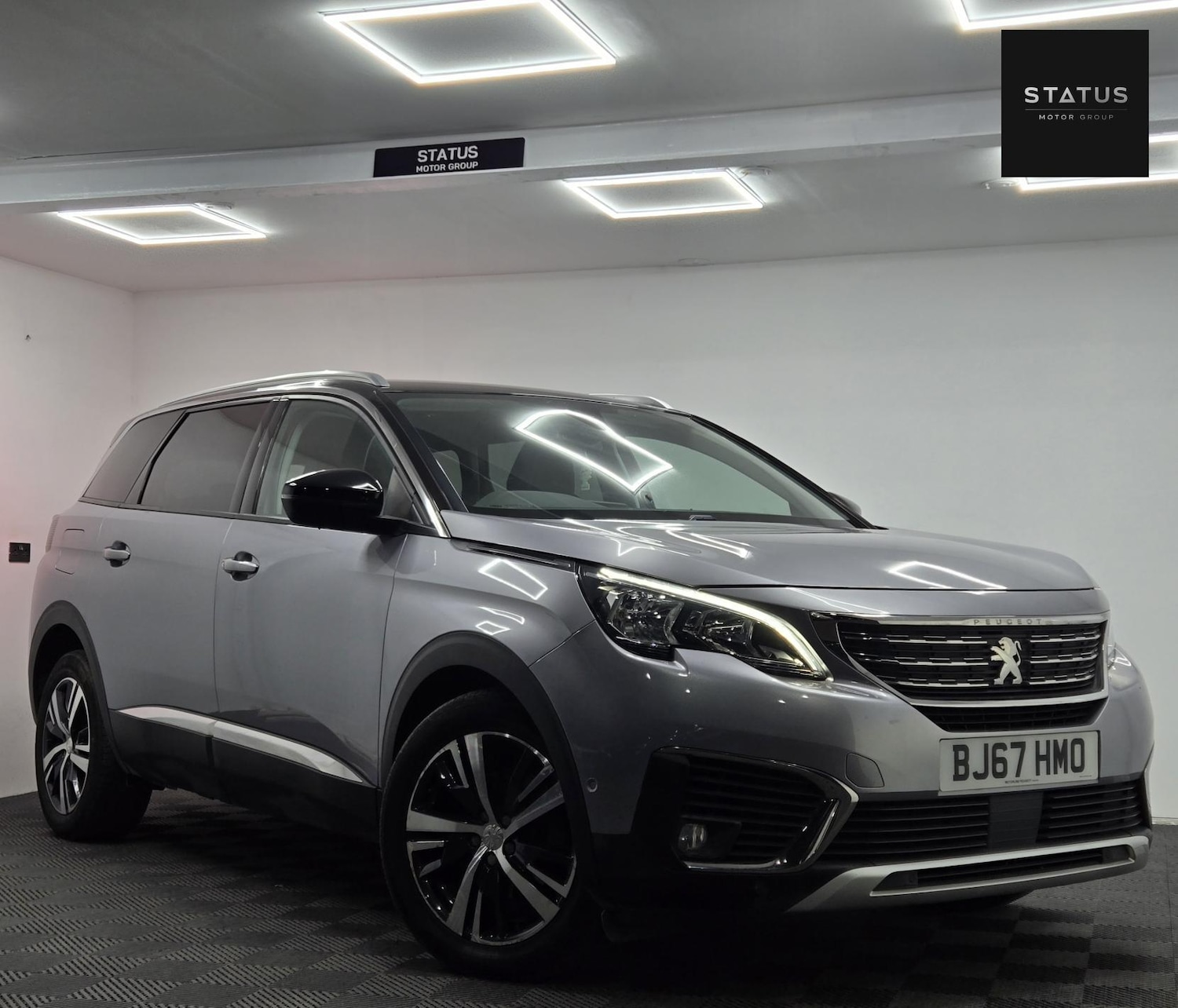 Used Peugeot 5008 2017 for sale - 76631070: Photo 2