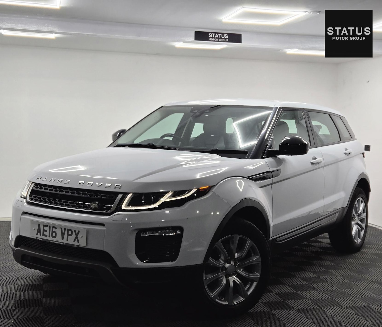 Used Land Rover Range Rover Evoque 2016 for sale - 76407800: Photo 4