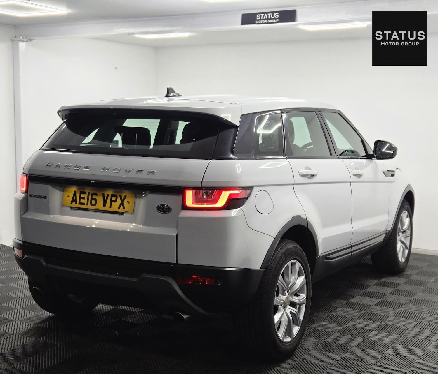 Used Land Rover Range Rover Evoque 2016 for sale - 76407800: Photo 8