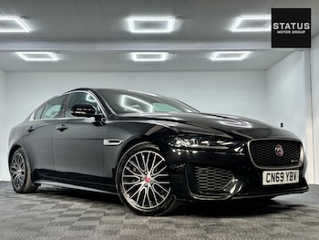 Used Jaguar XE 2019 for sale - 75692456: Photo