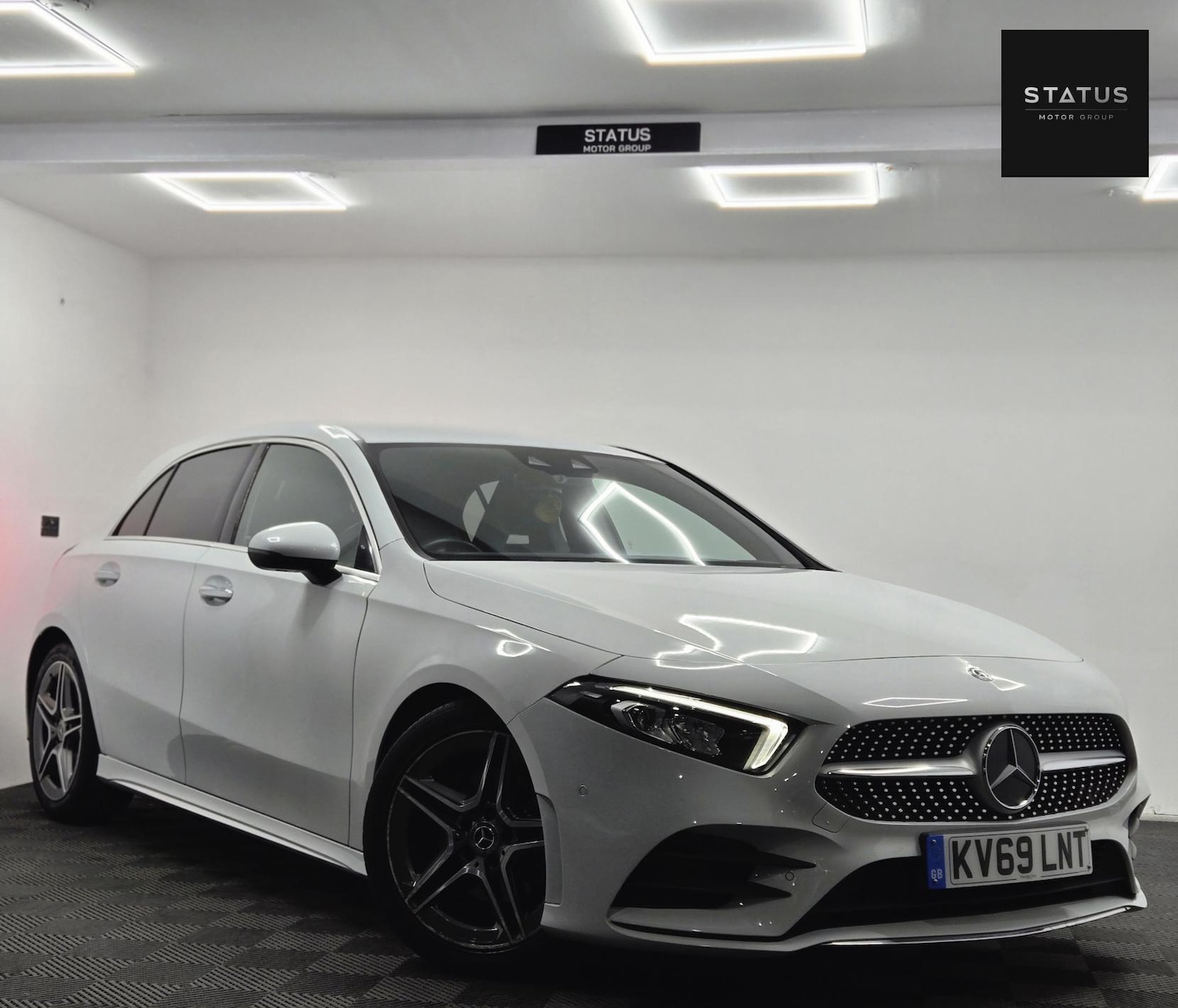 Used Mercedes-Benz A-Class 2019 for sale - 76606435: Photo 2