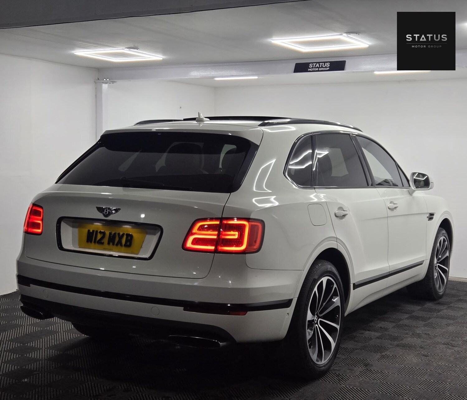 Used Bentley Bentayga 2016 for sale - 77470429: Photo 10