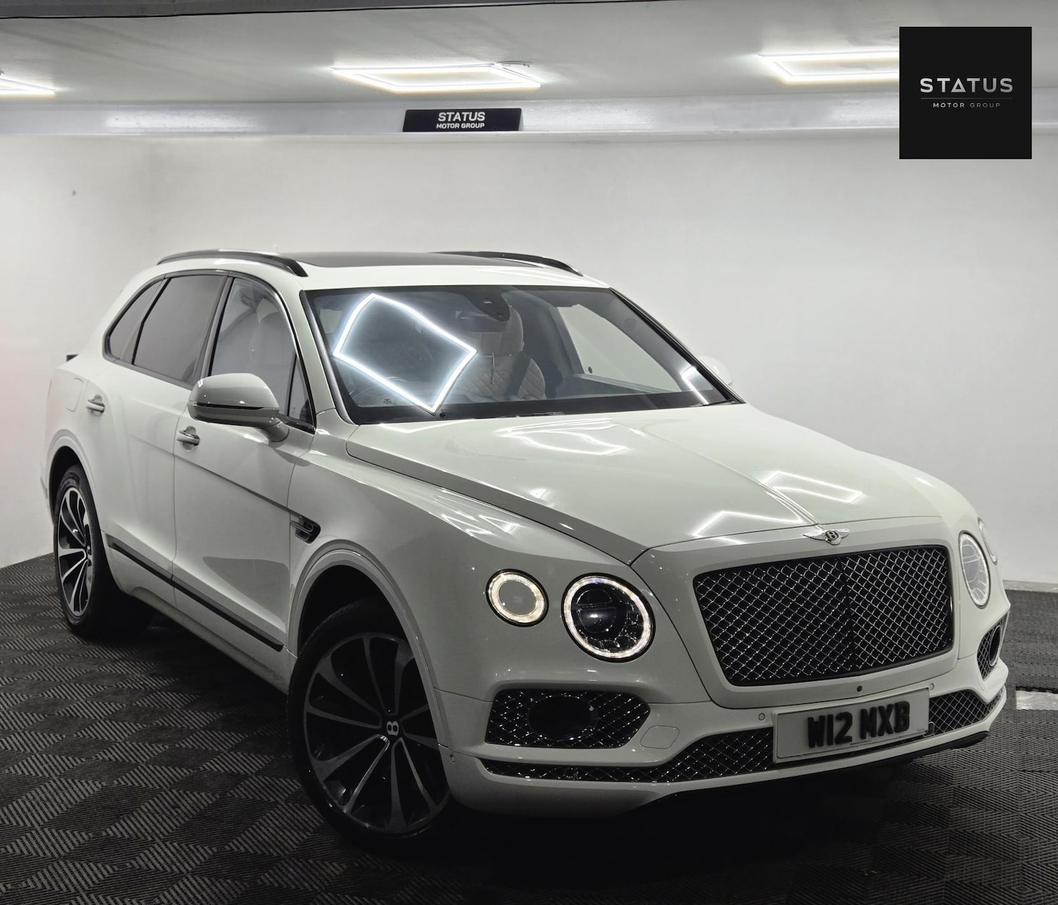 Used Bentley Bentayga 2016 for sale - 77470429: Photo 3