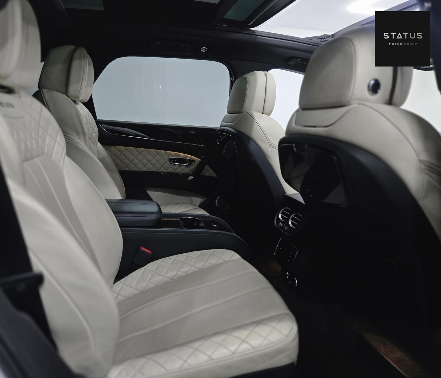 Used Bentley Bentayga 2016 for sale - 77470429: Photo 35