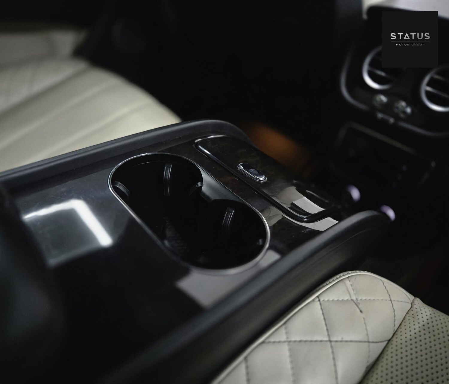 Used Bentley Bentayga 2016 for sale - 77470429: Photo 38