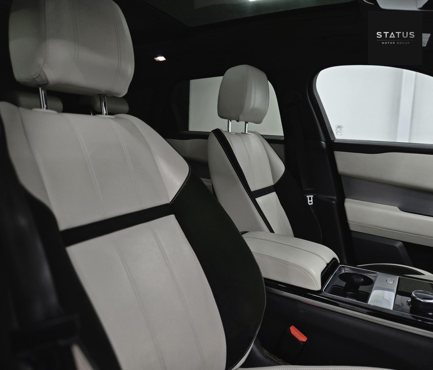 Used Land Rover Range Rover Velar 2017 for sale - 76948926: Photo 14