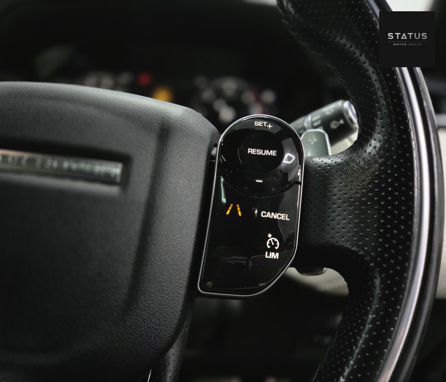 Used Land Rover Range Rover Velar 2017 for sale - 76948926: Photo 17