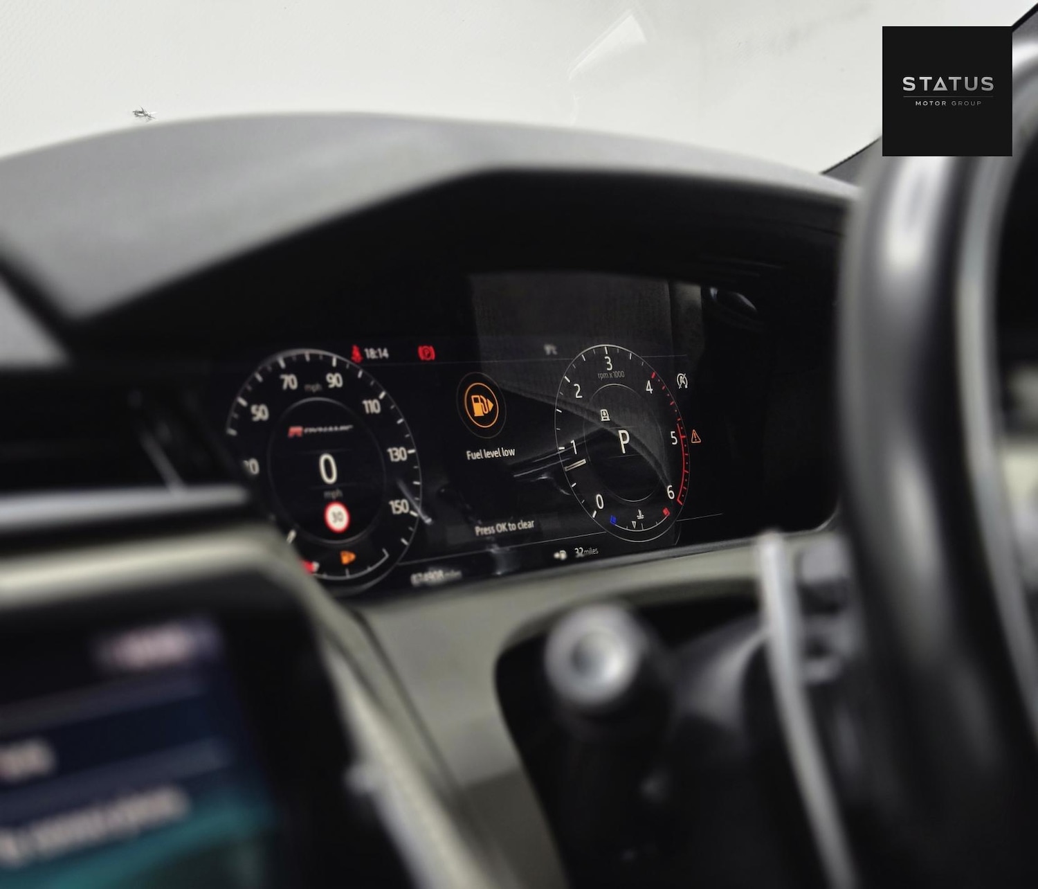 Used Land Rover Range Rover Velar 2017 for sale - 76948926: Photo 18