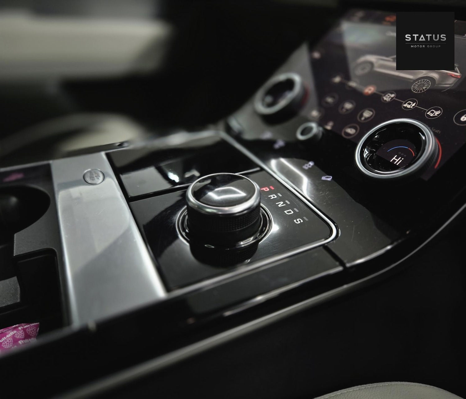 Used Land Rover Range Rover Velar 2017 for sale - 76948926: Photo 25