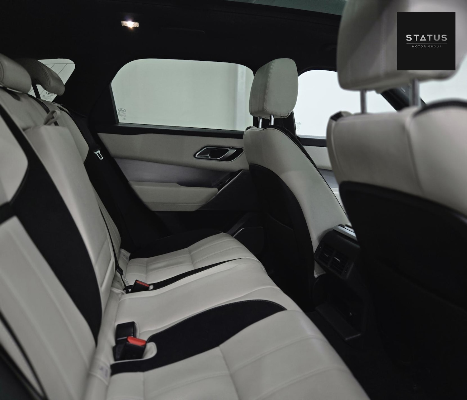 Used Land Rover Range Rover Velar 2017 for sale - 76948926: Photo 28