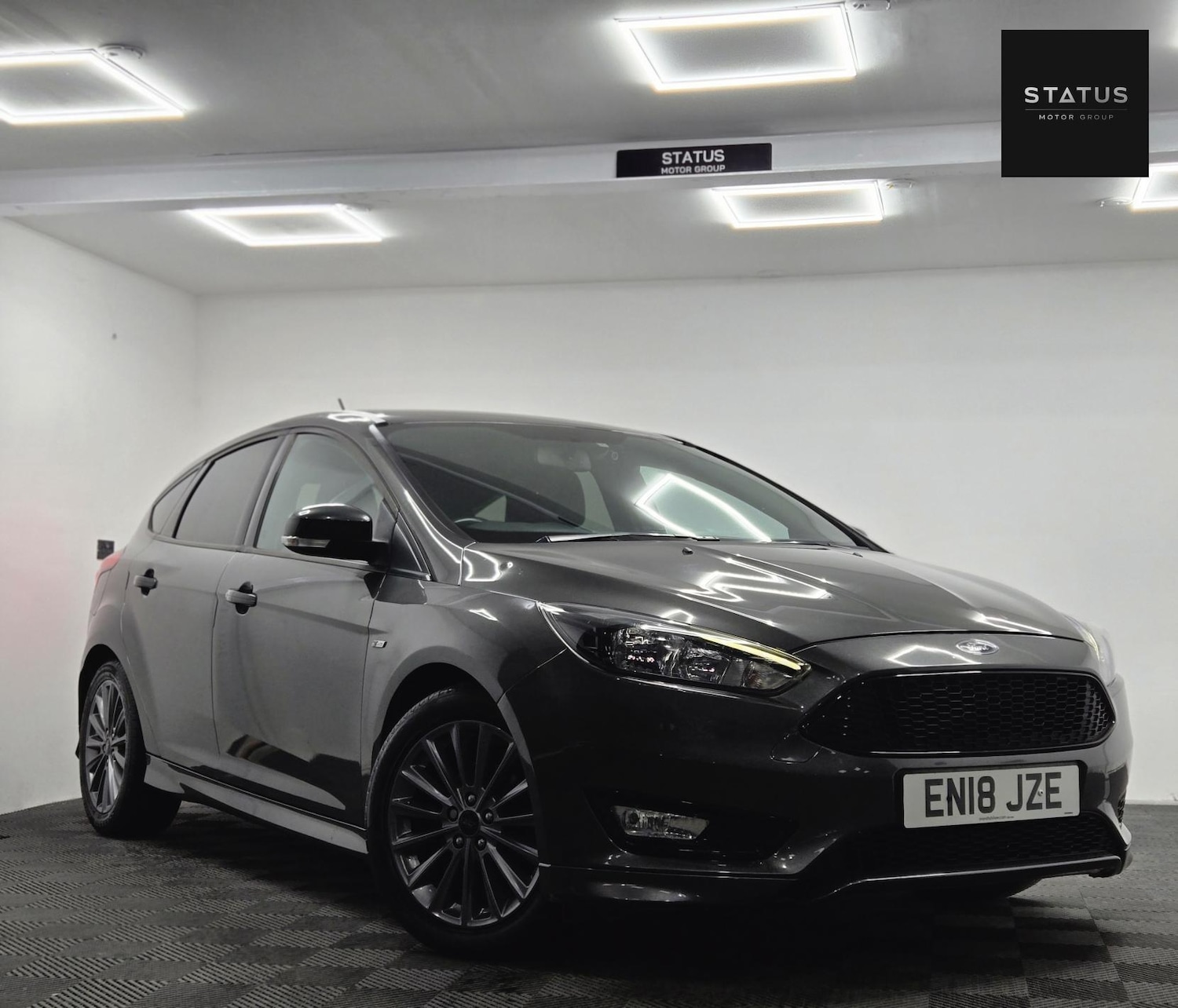 Used Ford Focus 2018 for sale - 76741829: Photo 2