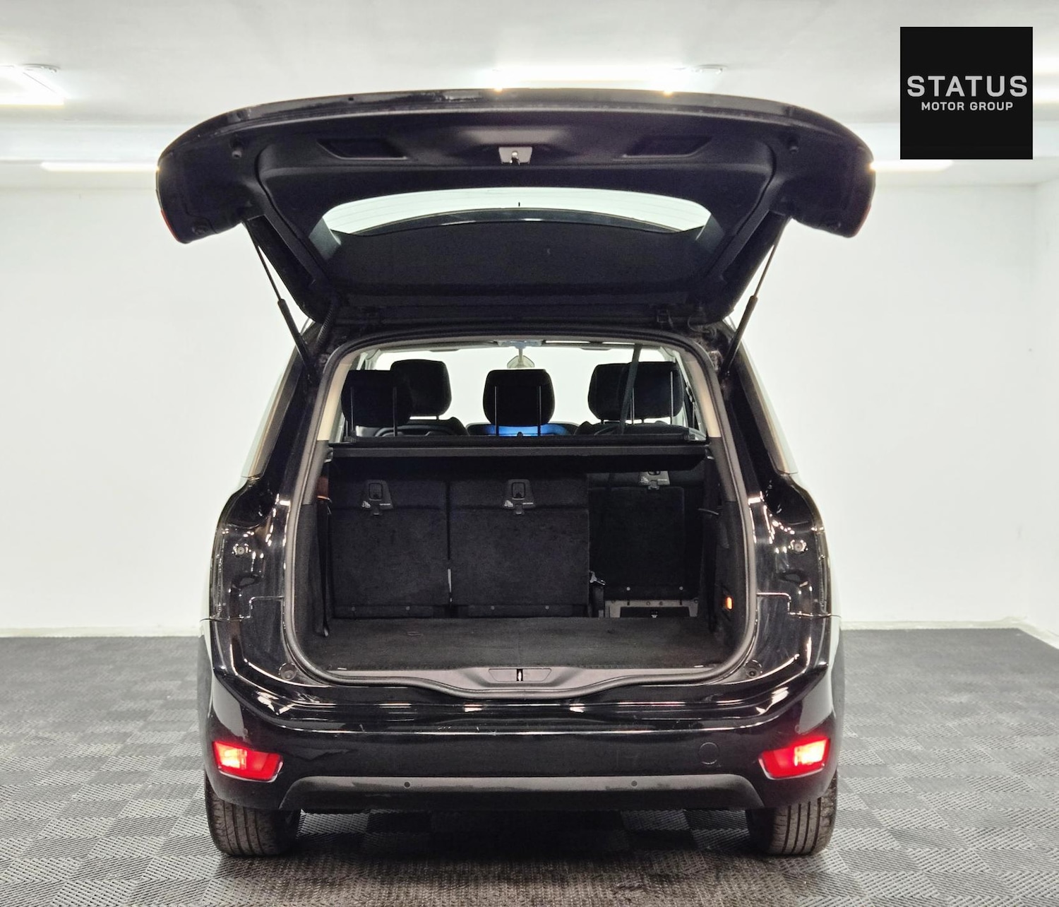Used Citroen C4 Grand Picasso 2016 for sale - 76020167: Photo 10