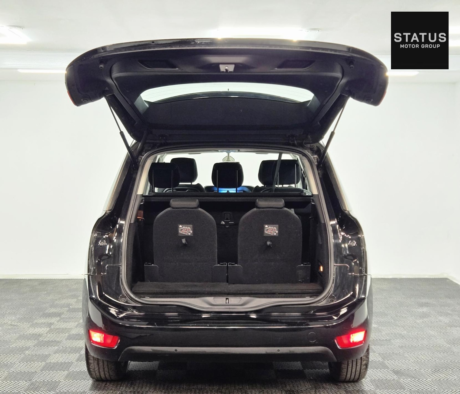 Used Citroen C4 Grand Picasso 2016 for sale - 76020167: Photo 11
