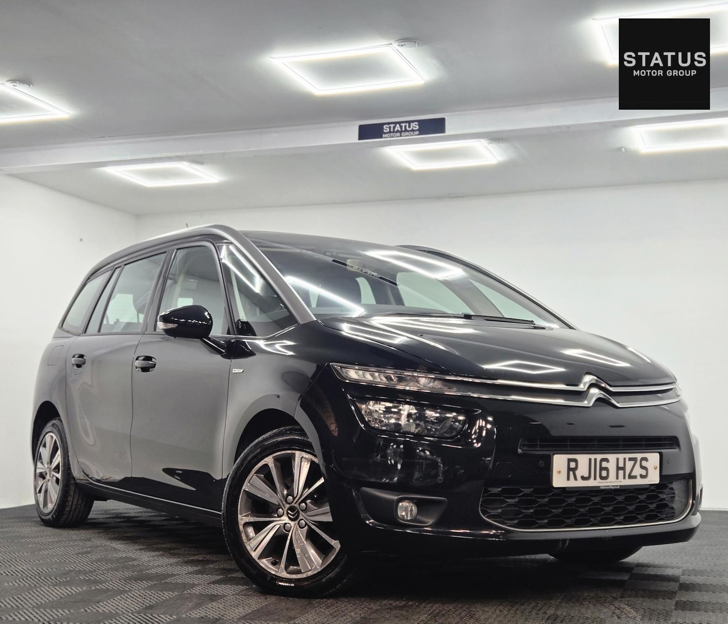 Used Citroen C4 Grand Picasso 2016 for sale - 76020167: Photo 2